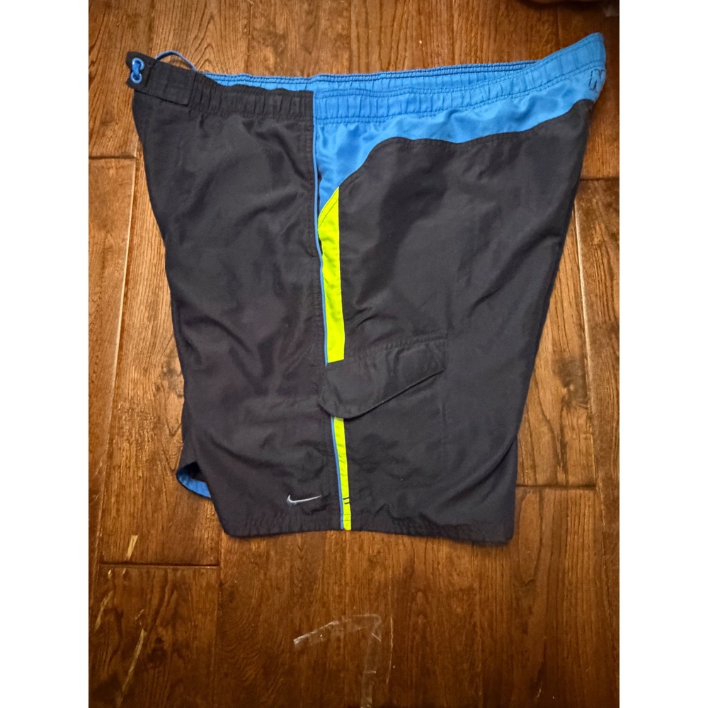 Nike Swim Trunks Mens XXL Navy Blue Neon Yellow Stripe Board Shorts Cargo Pocket - Picture 7 of 9